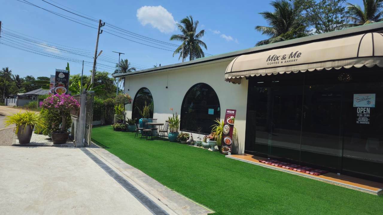 หน้าร้านบ้านพระครูติ Amulet Cafe & Restaurant