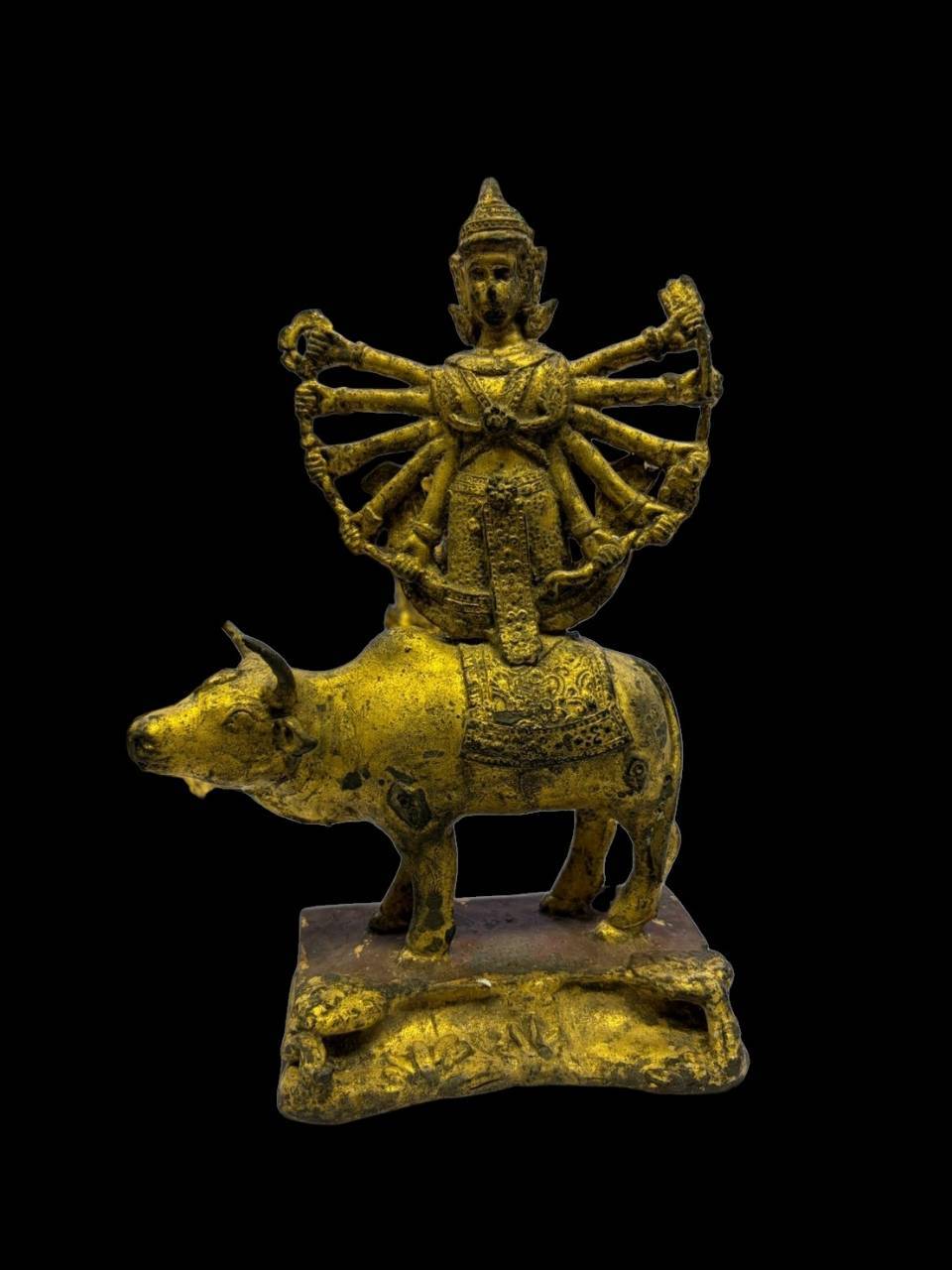 เทวรูปพระนารายณ์ทรงโค
