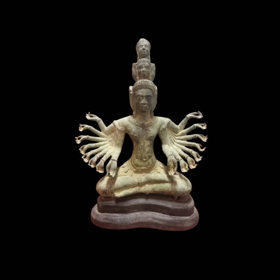 พระโพธิสัตว์อวโลกิเตศวรเปล่งรัศมี (หรือพระโลเกศวร)